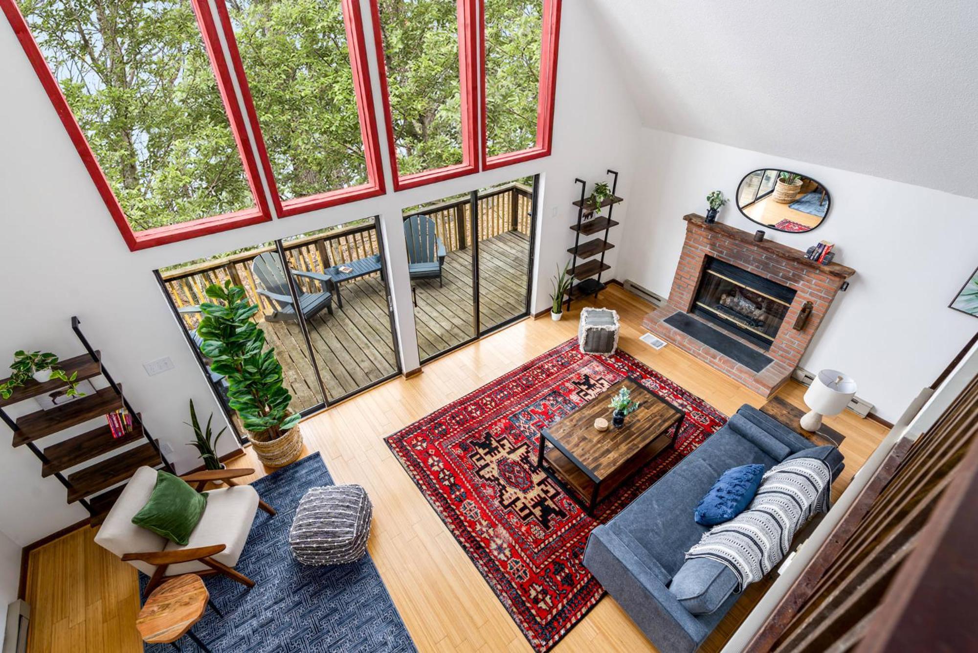 Modern Chalet Cabin W Hot Tub, Deck&Grill, & Wifi! Inwood ภายนอก รูปภาพ